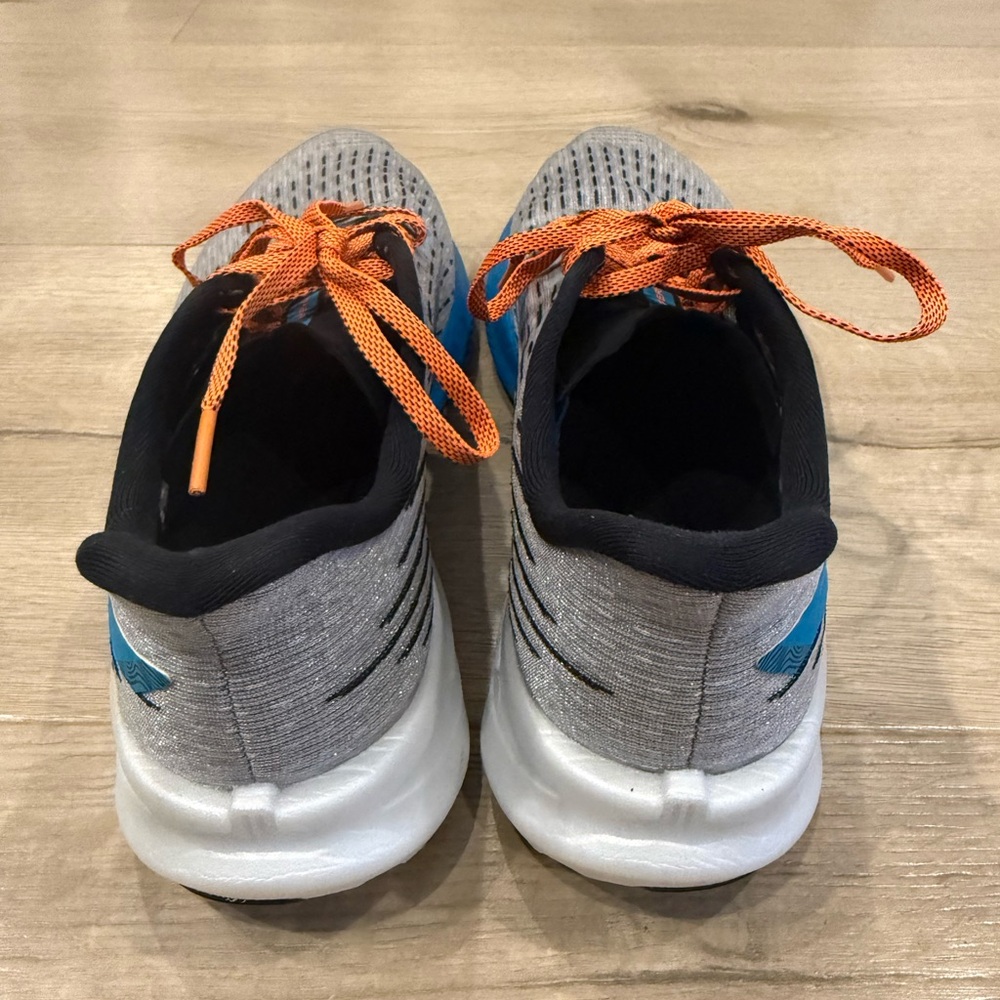 Brooks Hyperion Running Shoes - Picture 3 of 7